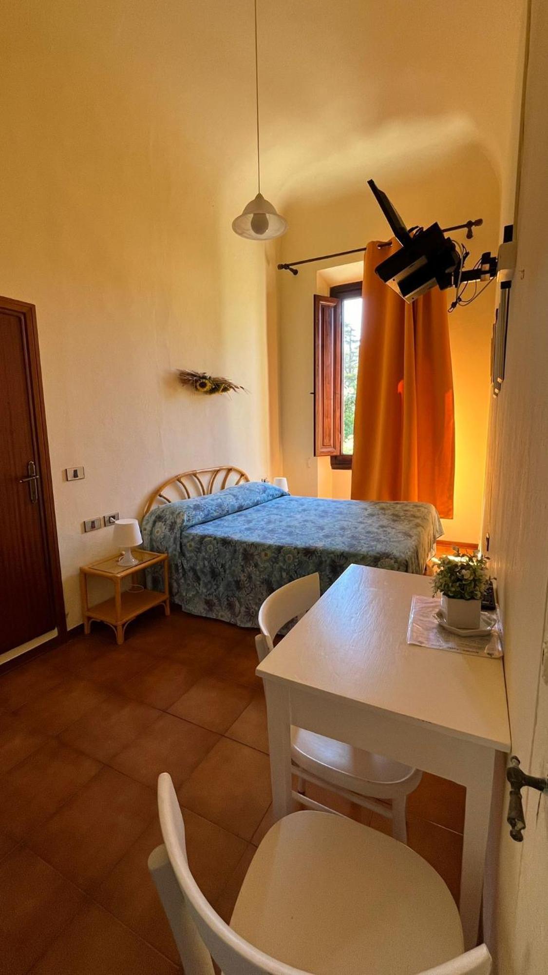 Albergo Pensione Bartoli Castiglioncello Luaran gambar